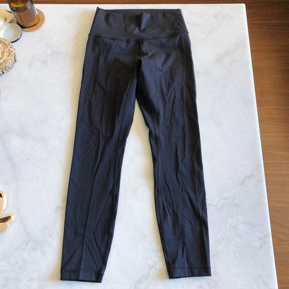 Lululemon Wunder Under Hi-rise tight black legging - Picture 4 of 8